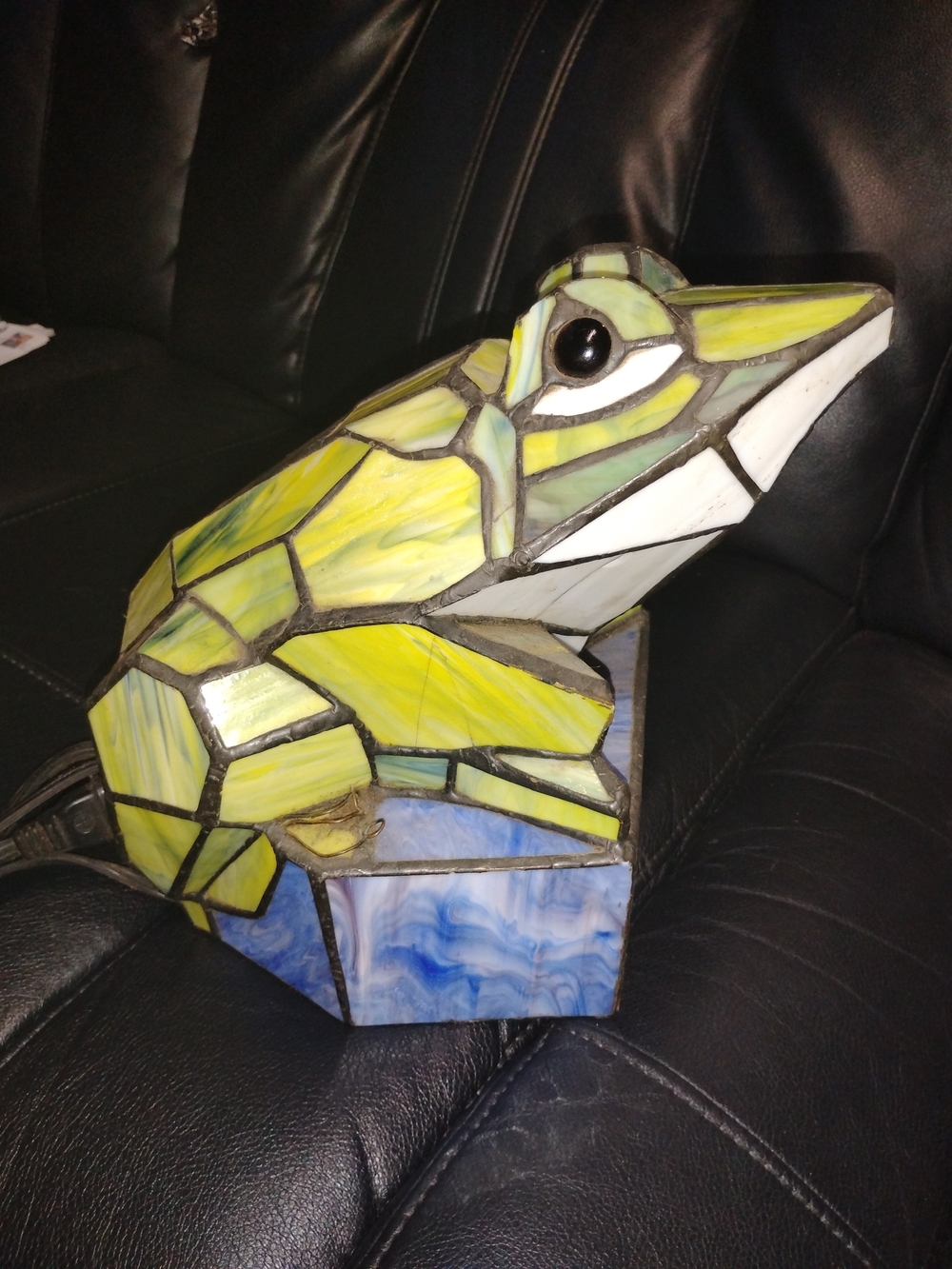 Stained Glass Frog Lamp - Green/Yellow & Blue Reptile Accent